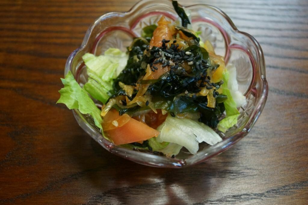 [レシピ紹介] トマトとわかめのサラダ2 ゆいクリニック (沖縄市の産婦人科)