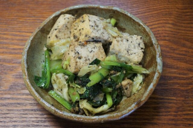 野菜と豆腐のピリ辛炒め