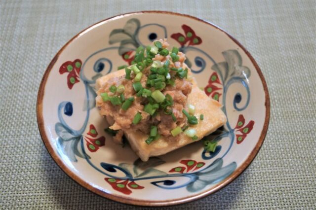 焼き豆腐の納豆ソース