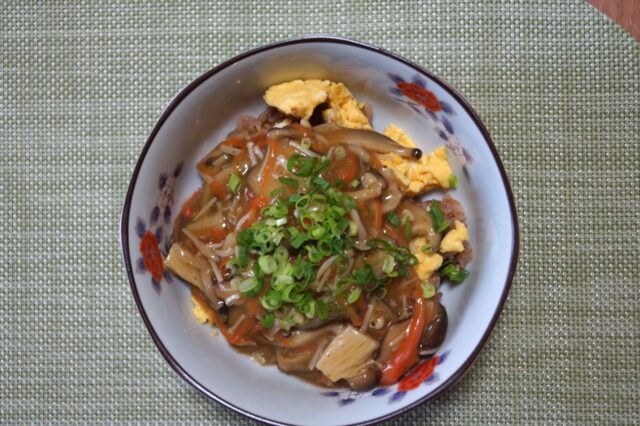 きのこの和風天津飯