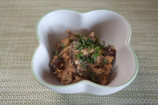 蒸しナスのおから胡麻和え