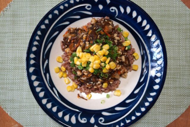 もずく丼 凍り豆腐炒り