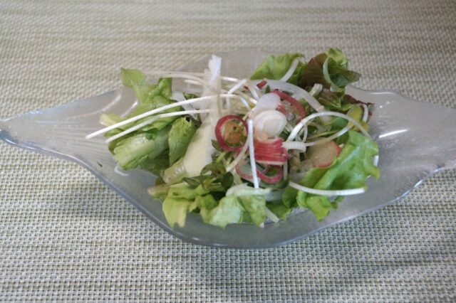 野菜サラダ(梅ドレッシング)