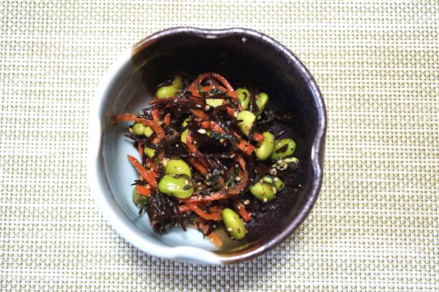 ひじきと豆の梅しそ和え