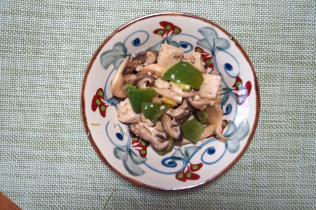 豆腐ときのこの中華風香味炒め
