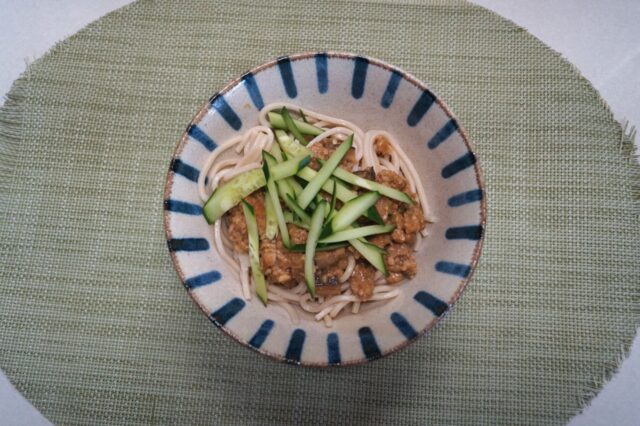 ジャージャー麺風 玄米うどん