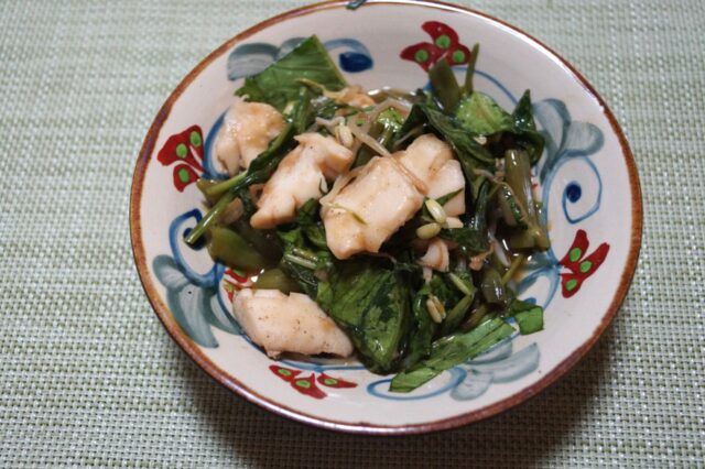 イカと空心菜の醤油麹炒め