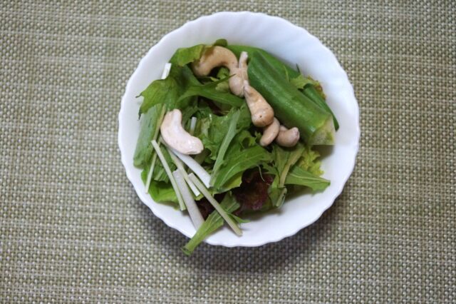 野菜サラダ(豆乳ヨーグルトドレッシング)