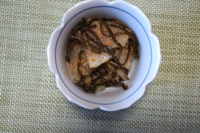 昆布と冬瓜の炒りぬか和え
