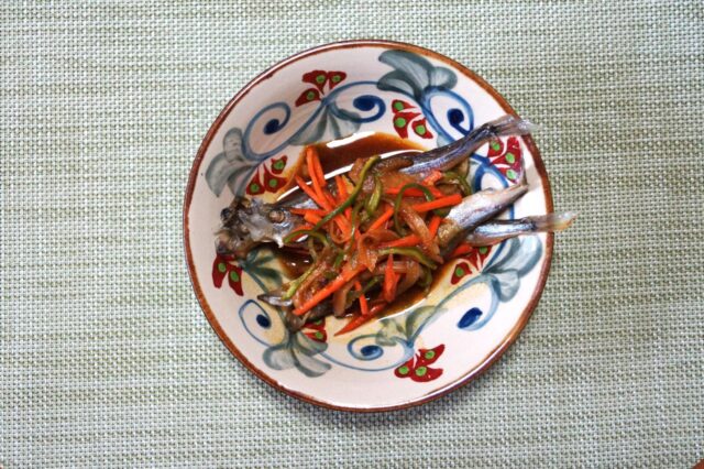 魚のカレー風味南蛮漬け