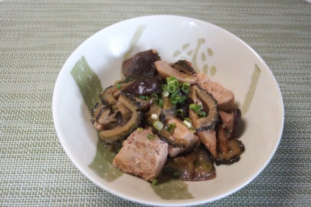 ナスとゴーヤーの味噌炒め