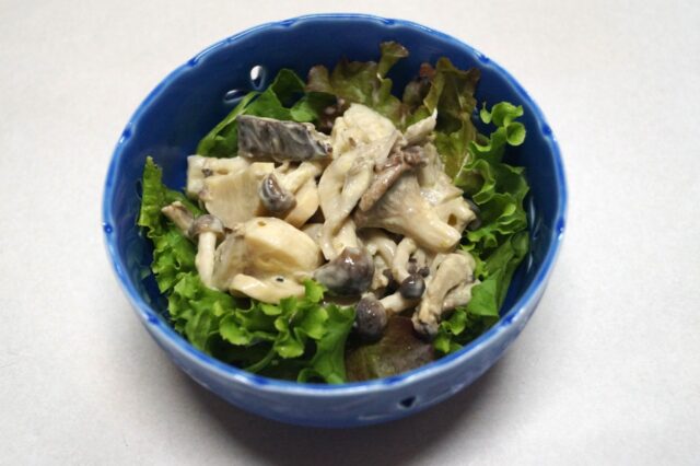 きのこの柚子胡椒マヨ和え