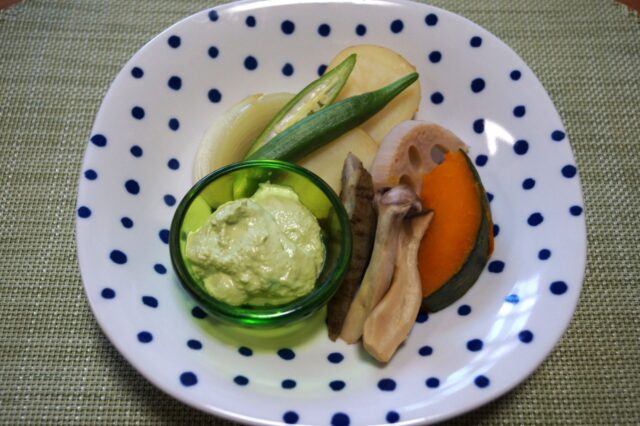 蒸し野菜のハーブソース