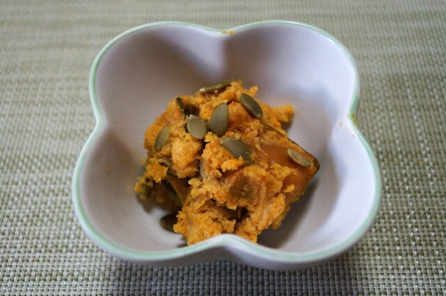 おからと甘酒とカボチャの和え物