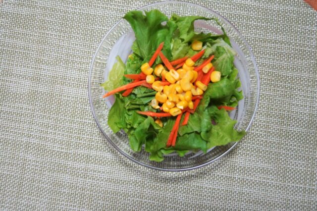 野菜サラダ 中華風ドレッシング