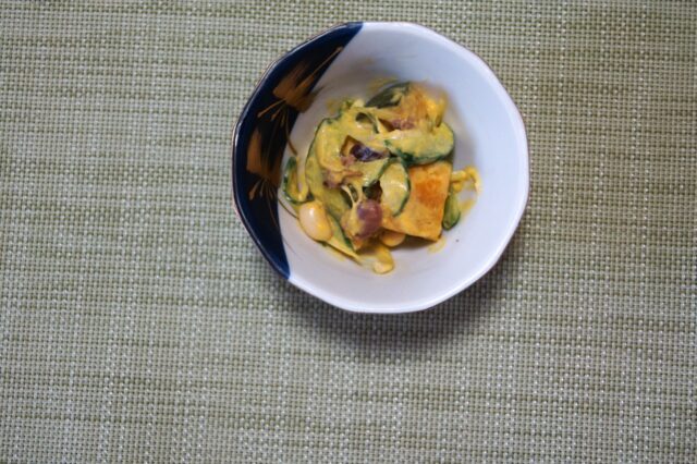 カボチャと豆のからしマヨ和え