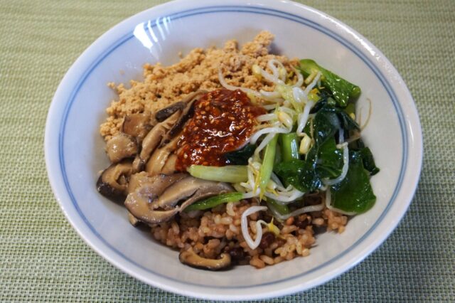 ベジビビンバ丼