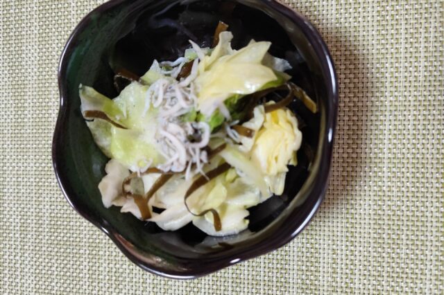 酢キャベツのじゃこ和え