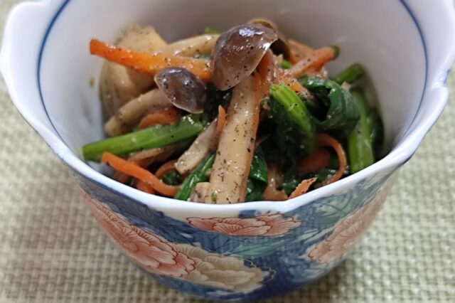 青菜の胡麻和え