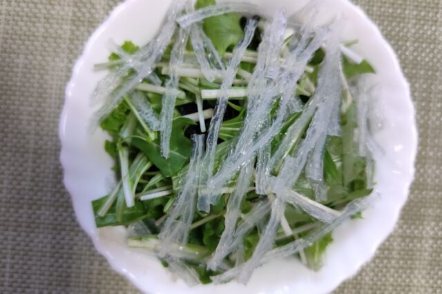 海藻サラダ スパイス味噌レモンドレッシング