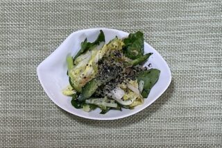 白菜と桜エビのサラダ