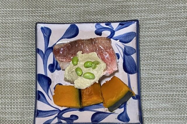 蒸し魚の枝豆ソース
