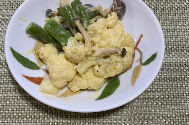 カリフラワーのカレーマヨ和え