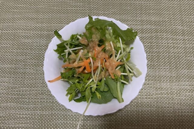 野菜サラダ《ゴマ味噌ドレ》⭐︎