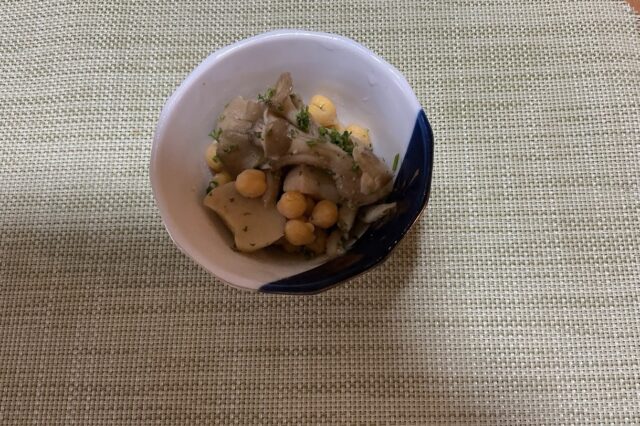 きのこと豆の味噌マリネ