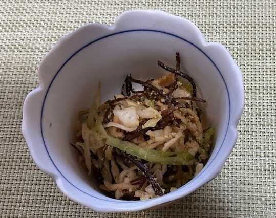 キャベツと切干大根とひじきの炒りぬか和え⭐︎