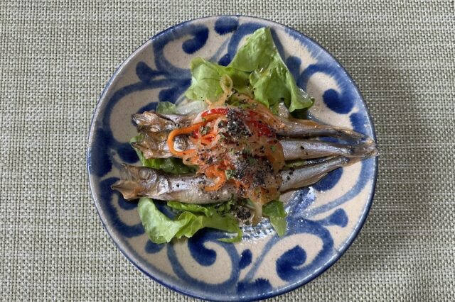 魚のゴマ酢漬け