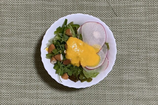 野菜サラダ《人参玉ねぎドレ》