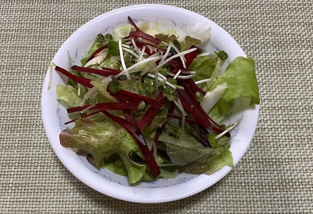 野菜サラダ《紫キャベツドレ》