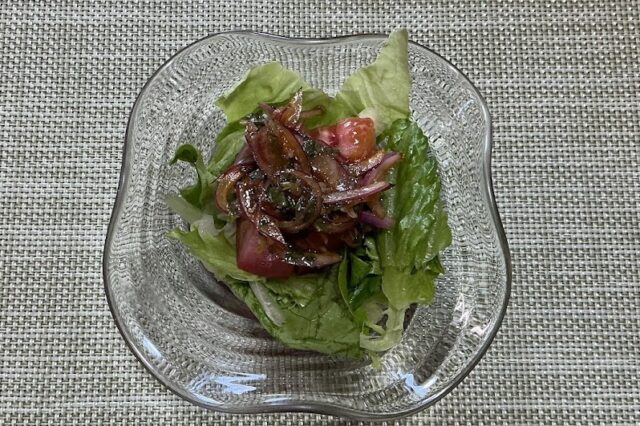 ヒマワリの種入り野菜サラダ《豆乳柚子胡椒ドレ》