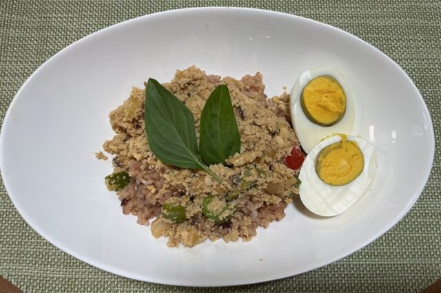 ガパオライス(ゆで卵添え)☆