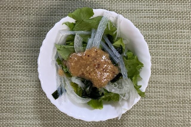 海藻サラダ《梅味噌ドレ》