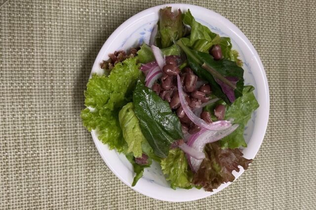 小豆入りサラダ《スパイスレモンドレ》
