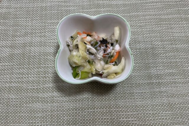 キャベツのしそじゃこ和え
