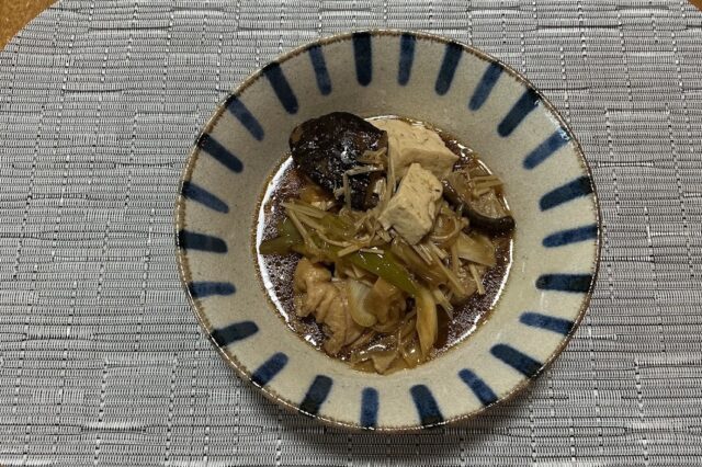 きのこたっぷり鶏の肉豆腐