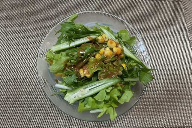 野菜サラダ《コチュジャン醤油ドレ》