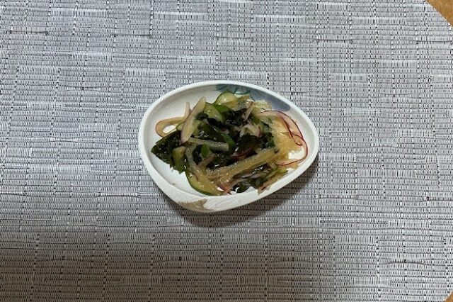 きゅうりとワカメの生姜醤油和え