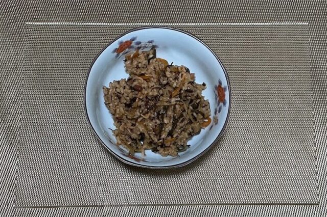 乾物の旨味たっぷり混ぜご飯(桜エビ入り)