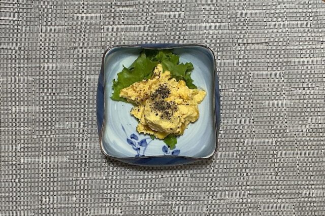 おから入りポテトとビーツの和え物