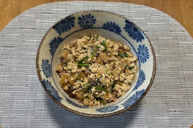 豆腐そぼろとニラのスタミナ丼★