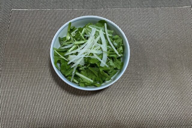 野菜サラダ《豆乳ウドズ味噌ドレ》