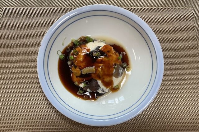 エビと豆腐の鉢蒸し