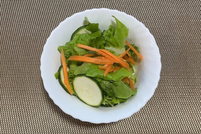 野菜サラダ《胡麻マヨ醤油ドレ》